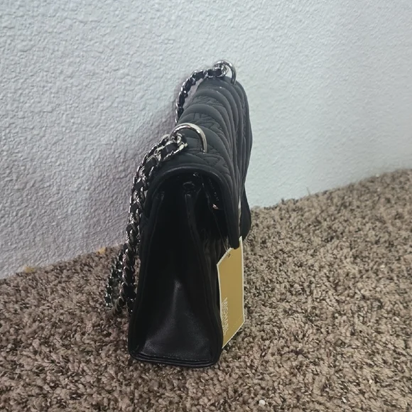 MICHAEL Michael Kors Black Quilted MK Shoulder/Crossbody Flap Bag (NWT)🩶🖤🩶 - Picture 11 of 15